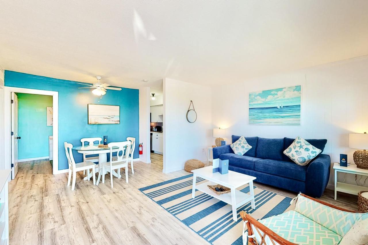 Barefoot And Tan Apartment Cocoa Beach Bagian luar foto